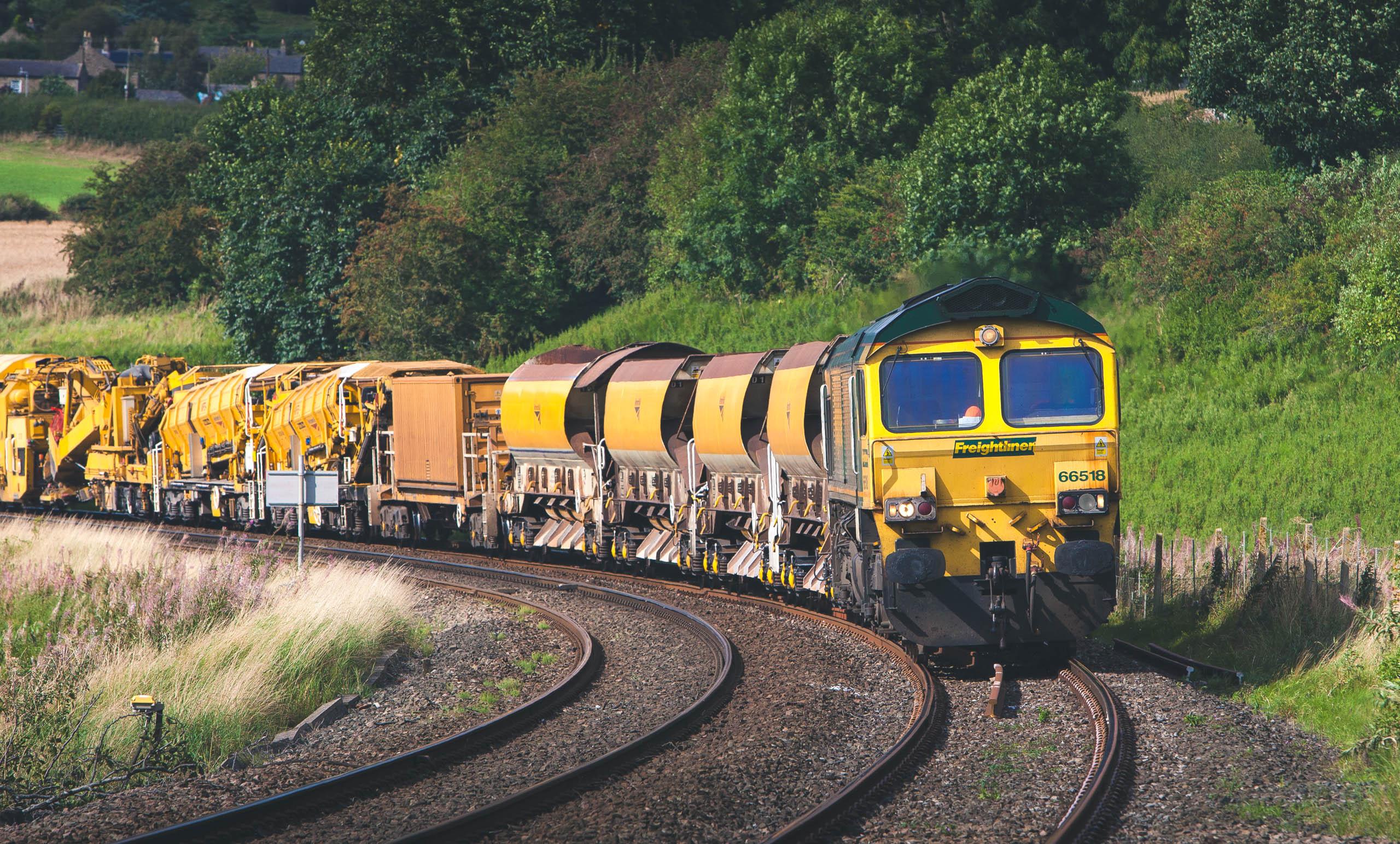 Freightliner high output train supporting the renewal of the rail network.